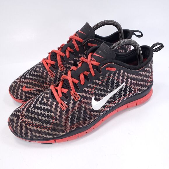 Nike Free 5.0 TR Fit 4 Athletic Running Shoe Womens Size 8 629832-005 Black Red - Picture 1 of 9